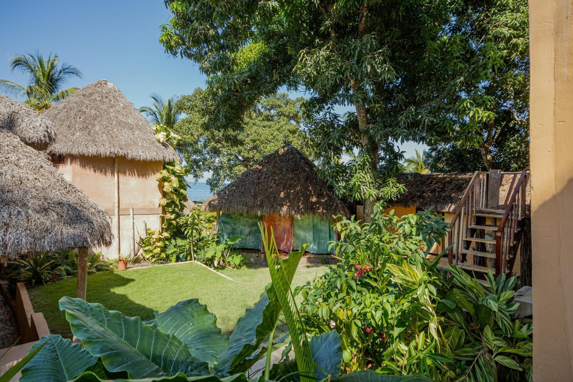 Amaca Beach Hotel - Eco Resort Quiimixto Quimixto Exterior foto